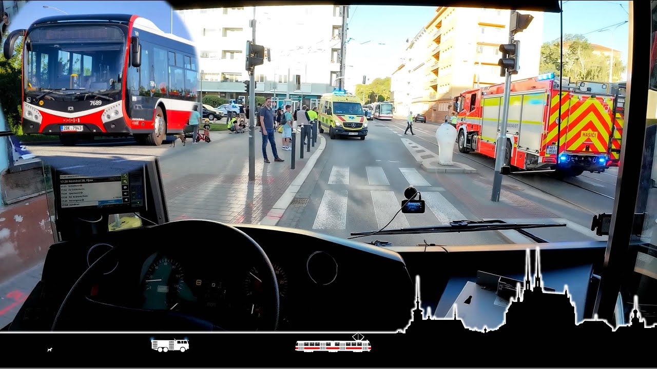 Výjezd zálohy z vozovny – převzetí cestujících na lince 67 🚌 Cab view bus Brno