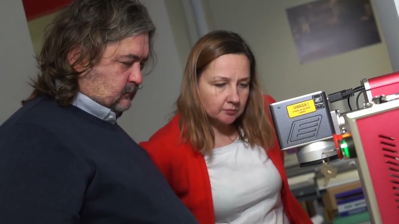 Laser FIBER 50W do znakowania i grawerowania   idealnie uzupełni laser co2 i ploter tnący!
