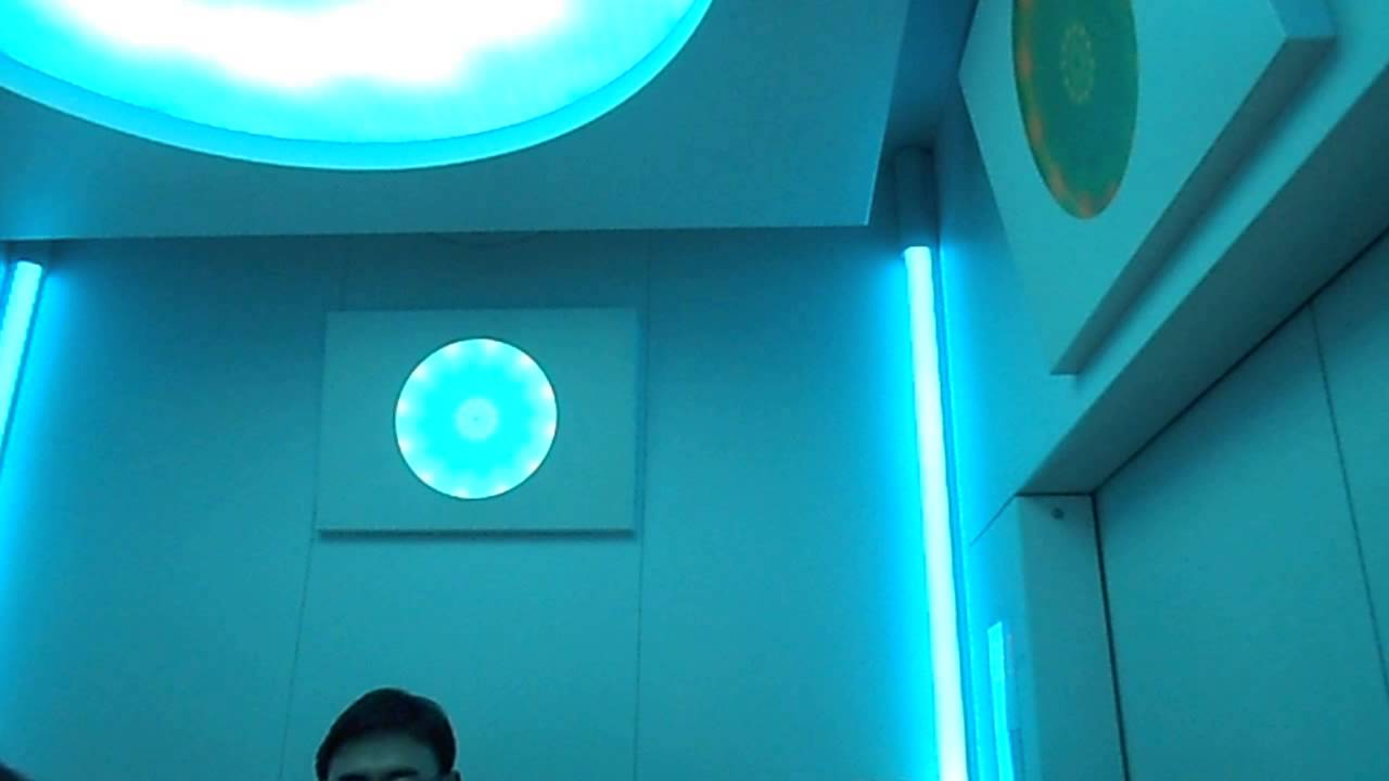Shanghai World Financial Center Elevator (31.12.2012)