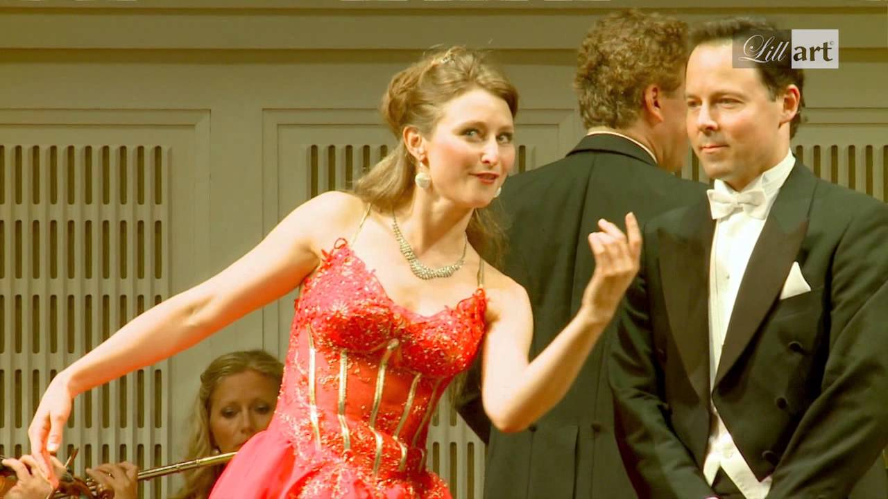 Die Csardasfürstin - Das ist die Liebe, Lilla Galambos and Roman Martin