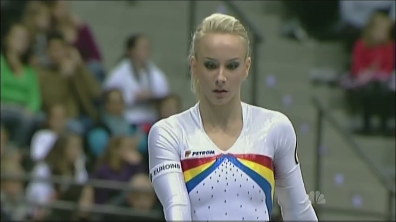 Sandra Izbasa 🇷🇴 BB TF 14.333 2010 World Championships