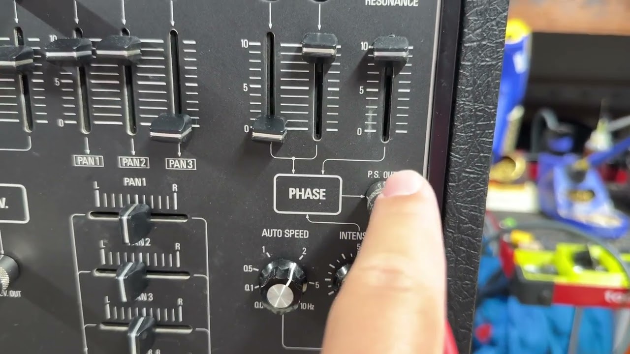 Surfing The Roland System-700