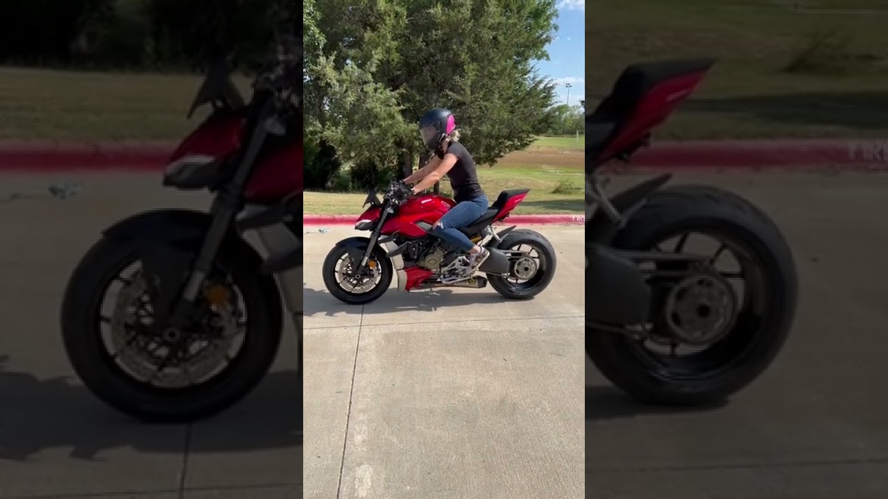 2022 Ducati Street Fighter V4 takeoff