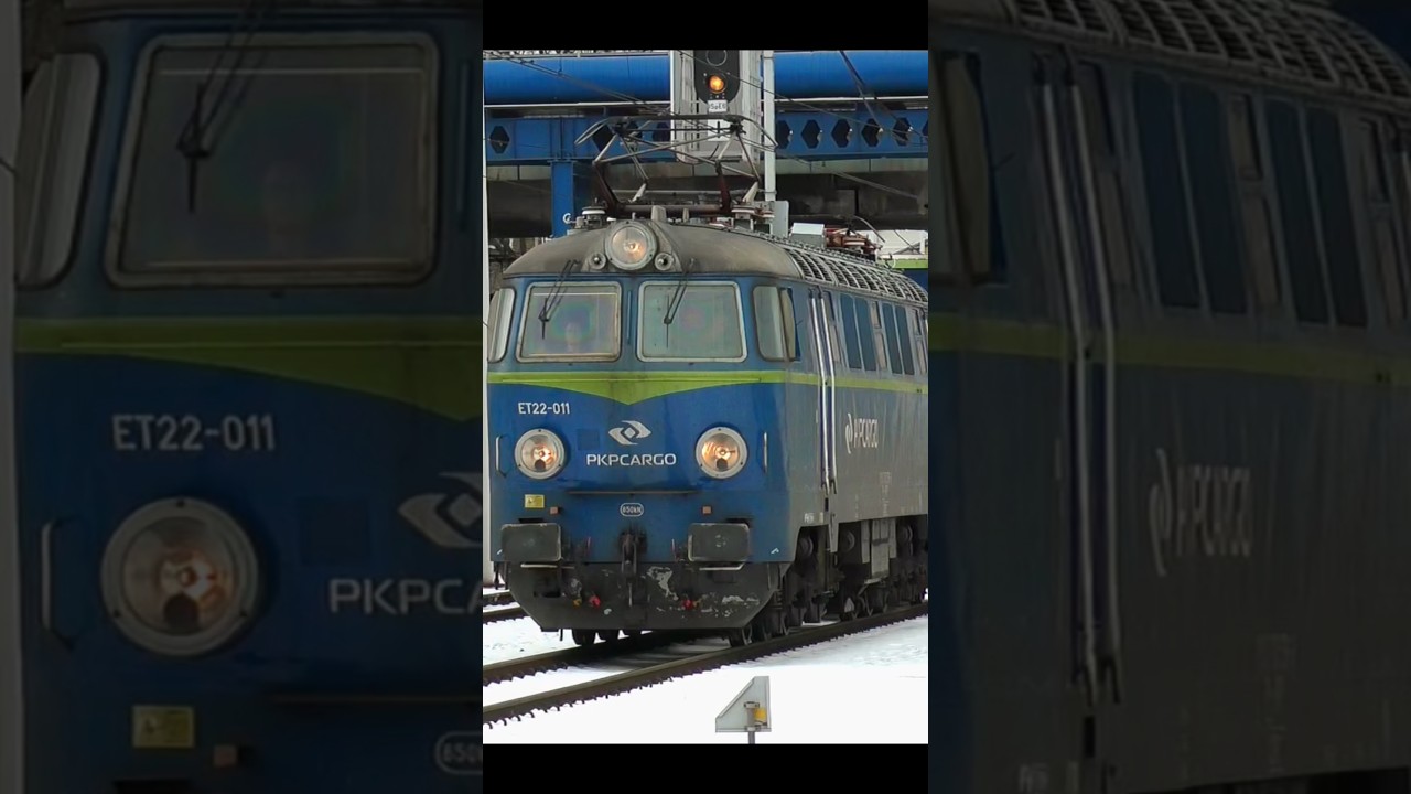 Zestaw ET22-011 + SM42-1255 przejeżdża przez stację Czechowice-Dziedzice 🚅🚂#train #foryou #railway