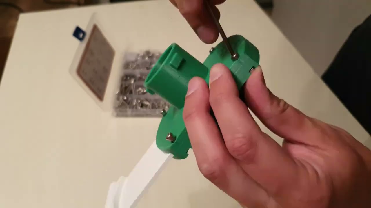 Einfacher geht's nicht: Absauganlage mit 3D gedrucktem OsVac und HT-Rohren