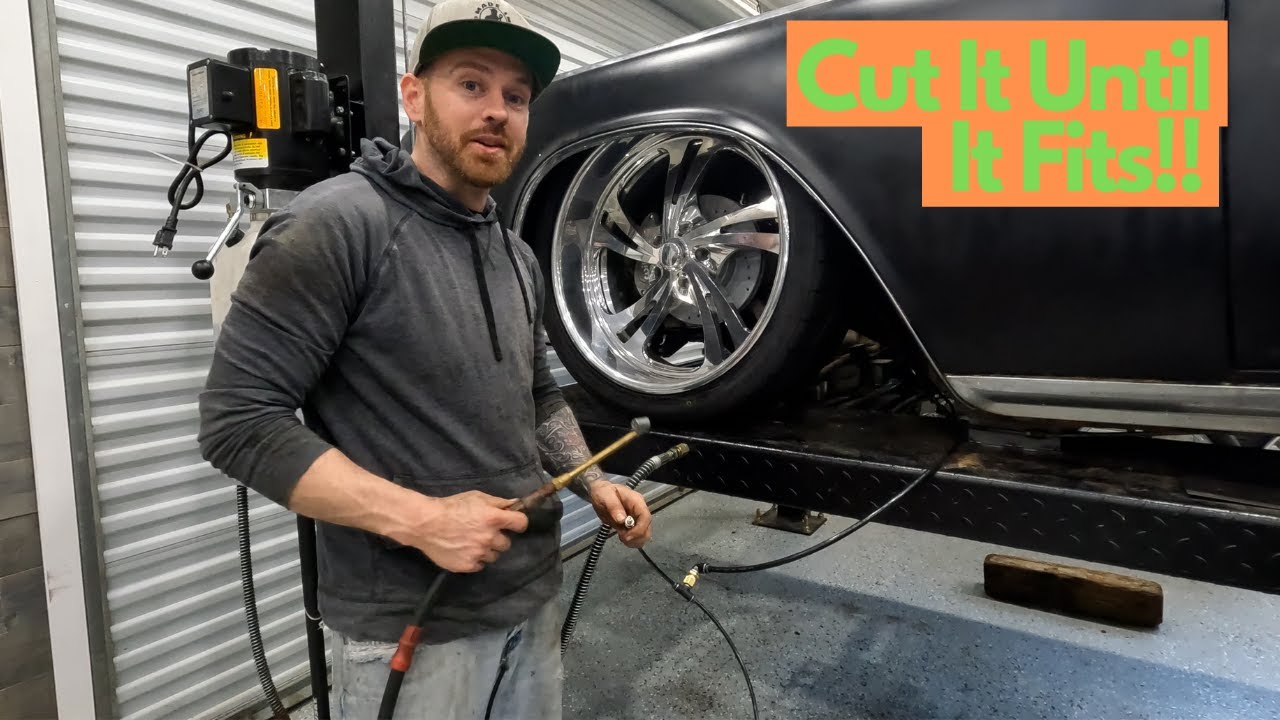 1965 Lincon Continental Gets Choppin' Block Front Air Ride Suspension