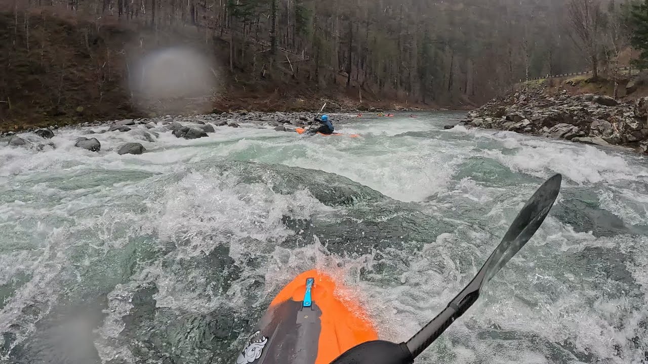 Kayaking the Clackamas River // the NEW Carnage run // 1218 CFS // February 2026