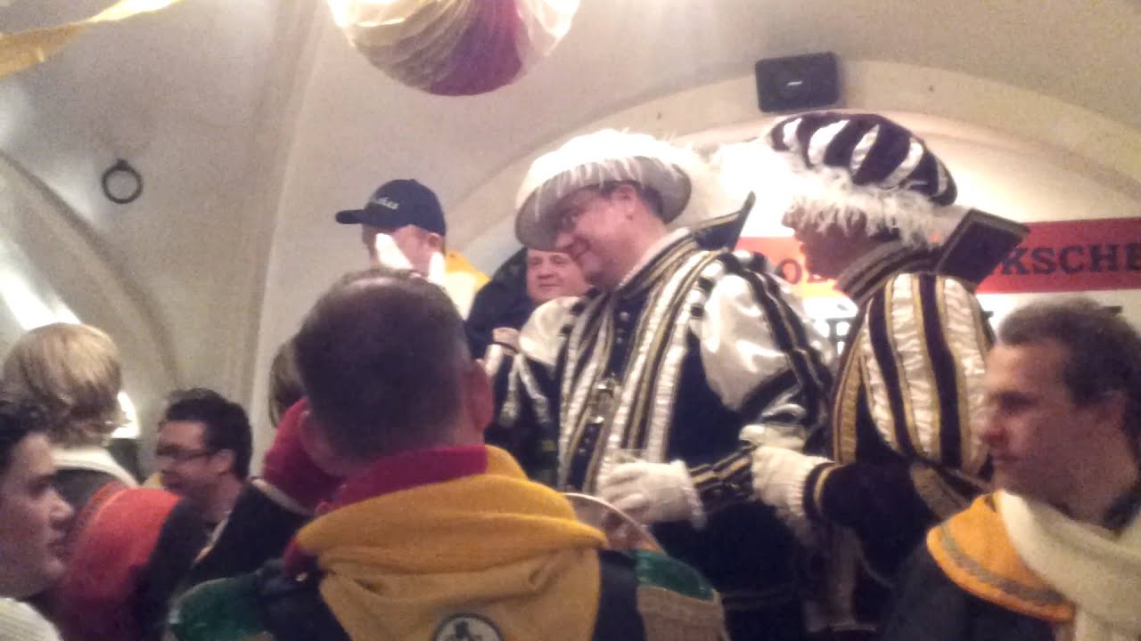 Krukskes in Hotel Central, Oeteldonk 2013