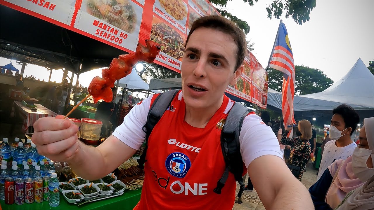 $0.20 BBQ Chicken - Beach Food in Sabah, Malaysia 🇲🇾