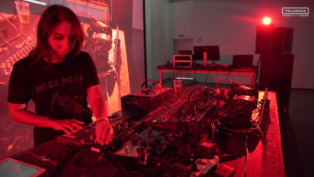 🔽⏺  LIVE: Marta de Pascalis VOlumens III ( Base de La Marina  València 2019 )