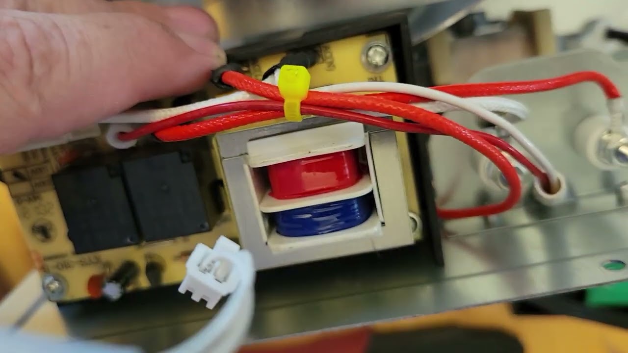 Magic Mill Dehydrator Repair (Thermal Fuse Replacement)