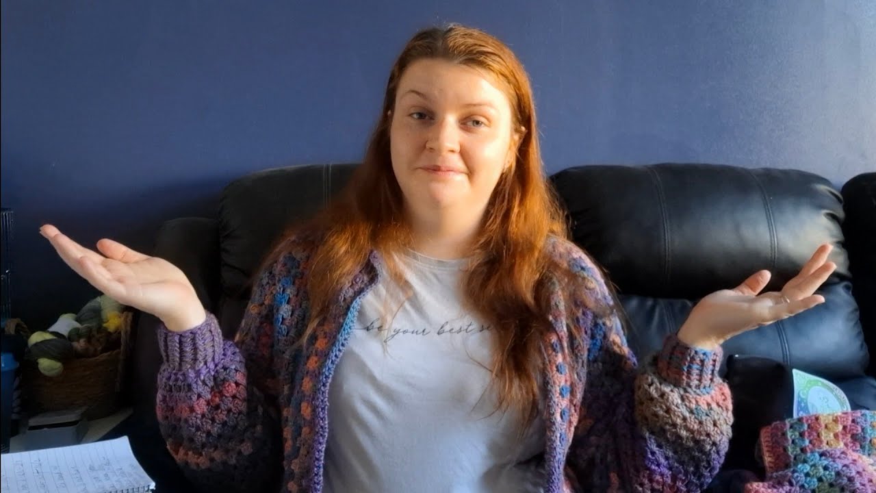 The Surrey Knitter Podcast| Ep 3| Socks and Hexi cardigans 