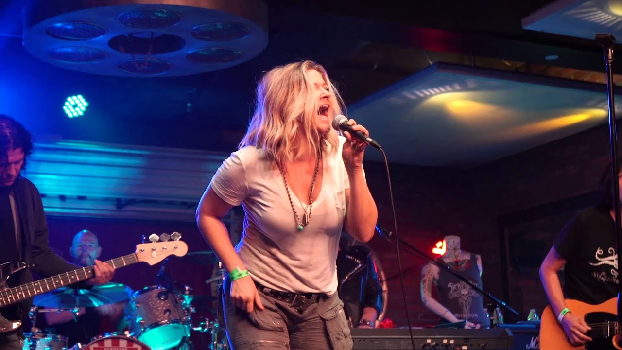 LOVE HURTS, Nazareth - Kara Britz at ULTIMATE JAM NIGHT at Lucky Strike Live