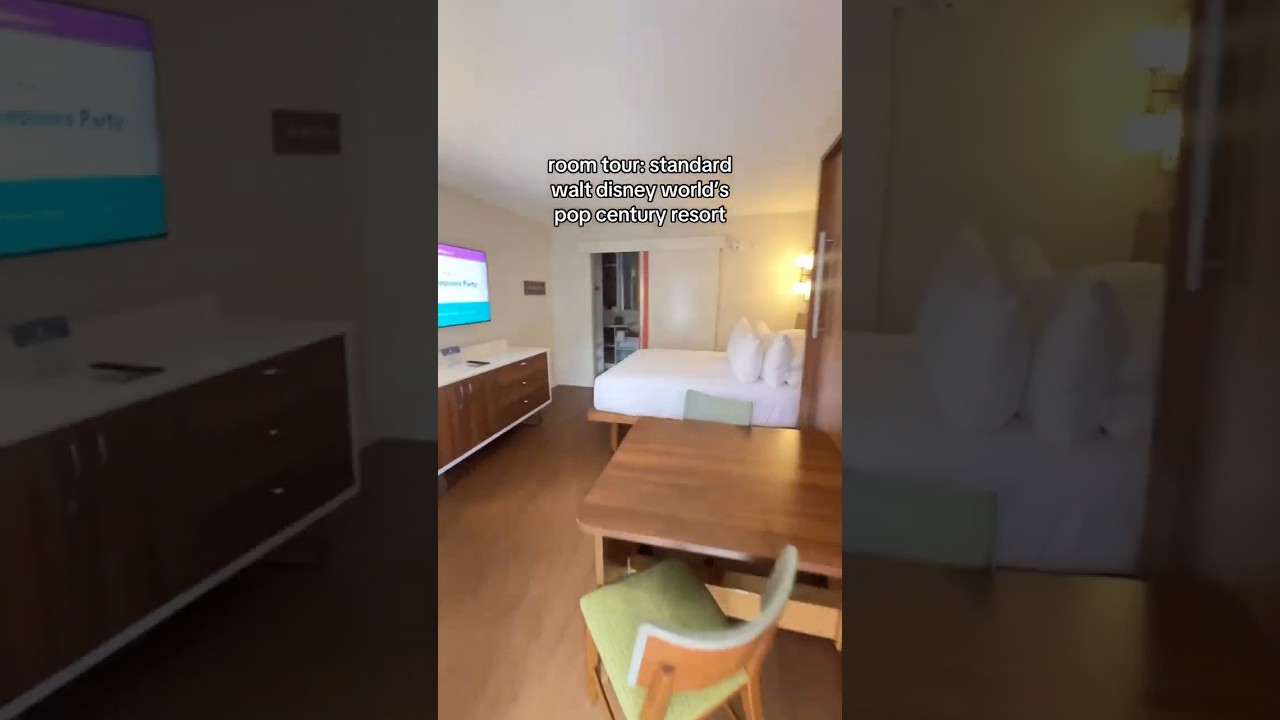 Standard Room Tour at Pop Century Resort | Walt Disney World