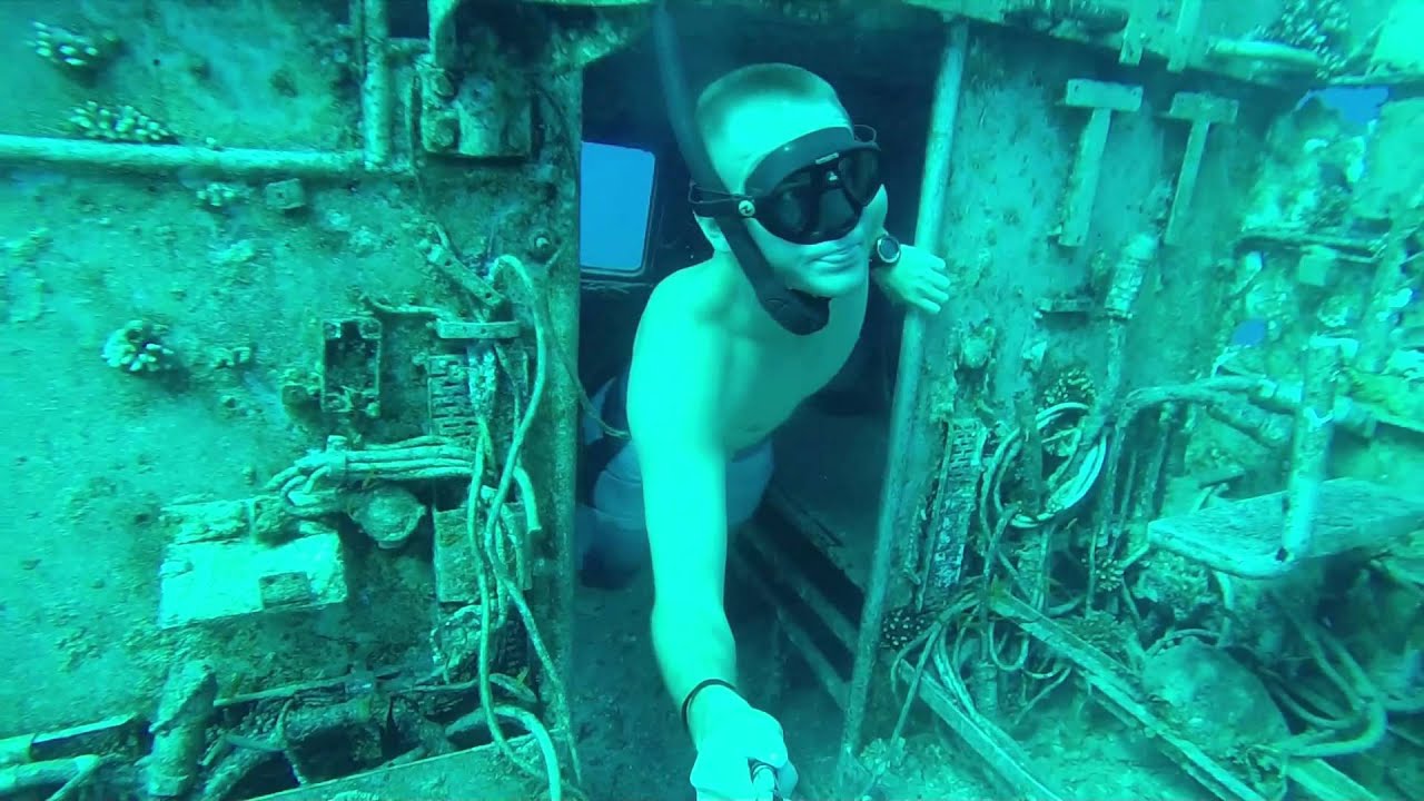 Satil Saar 3 wreck diving compilation
