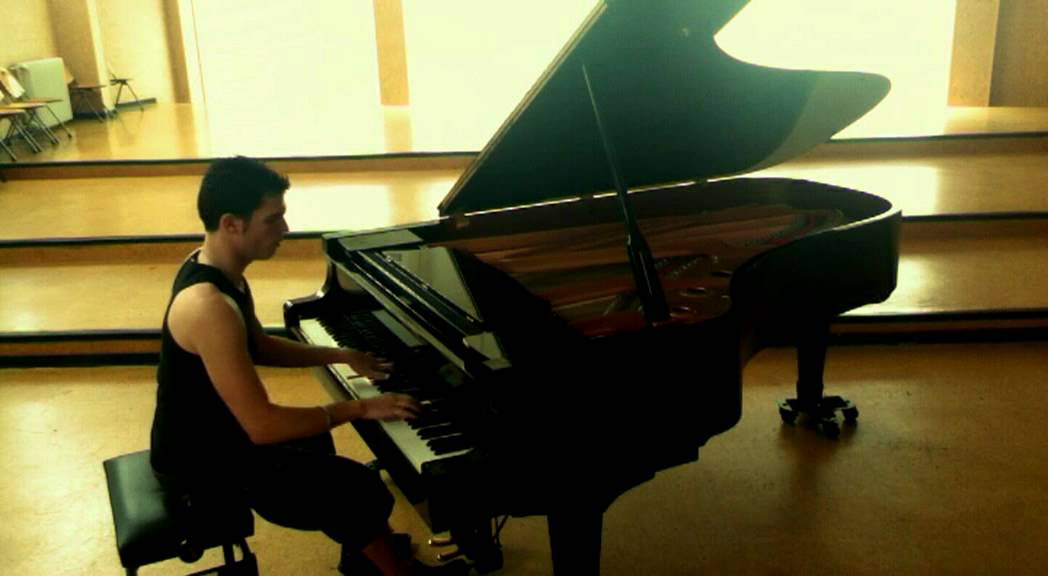 THE PIANO METAL MEDLEY - [Jesús M. Toribio]