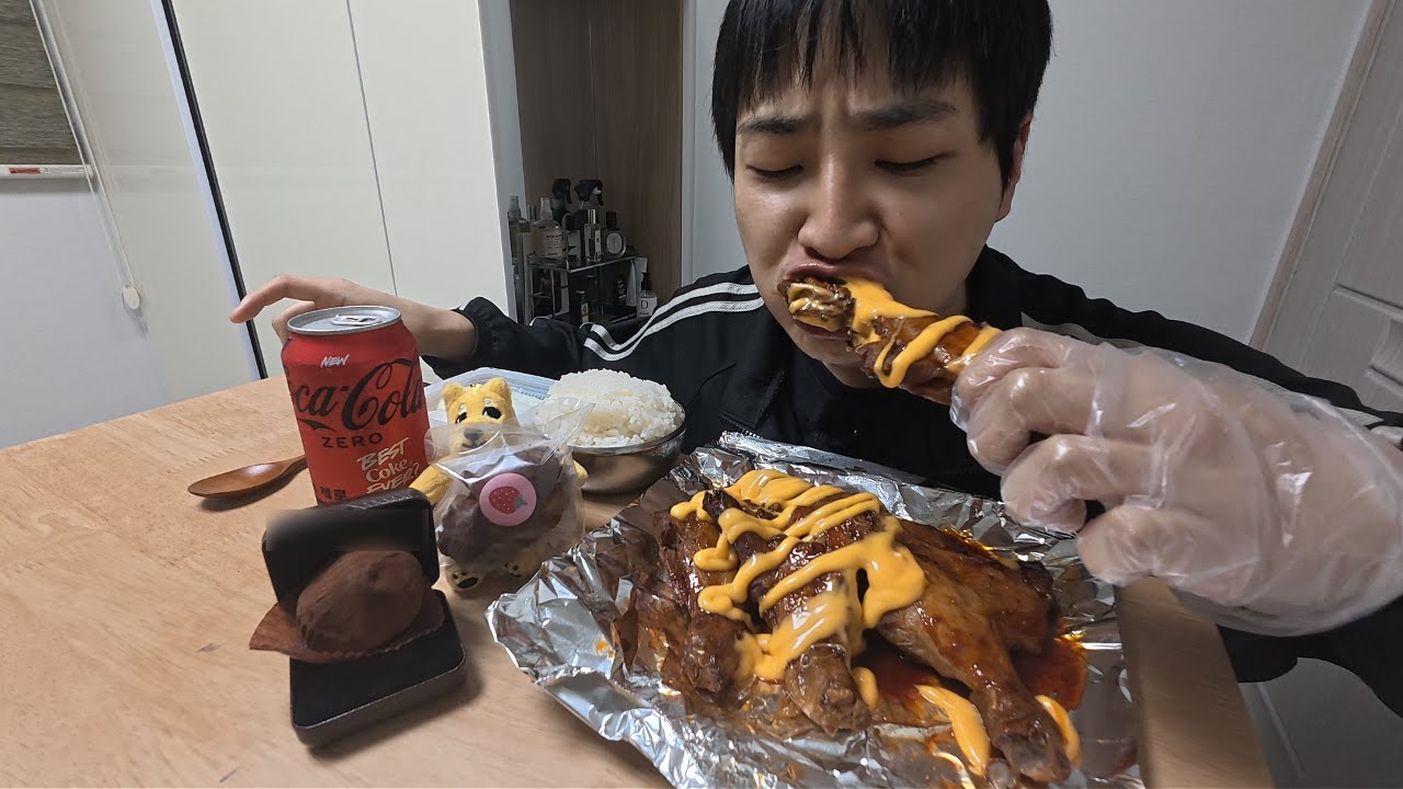 BBQ 자메이카 통다리구이(+ 치즈 갈릭) + 두쫀쿠&딸기 두쫀쿠(후식)