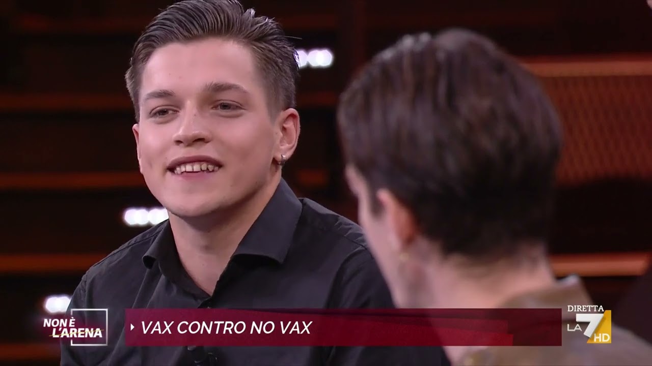 Vax contro No vax, il confronto tra Zeno e Stan sulle avversità da vaccino