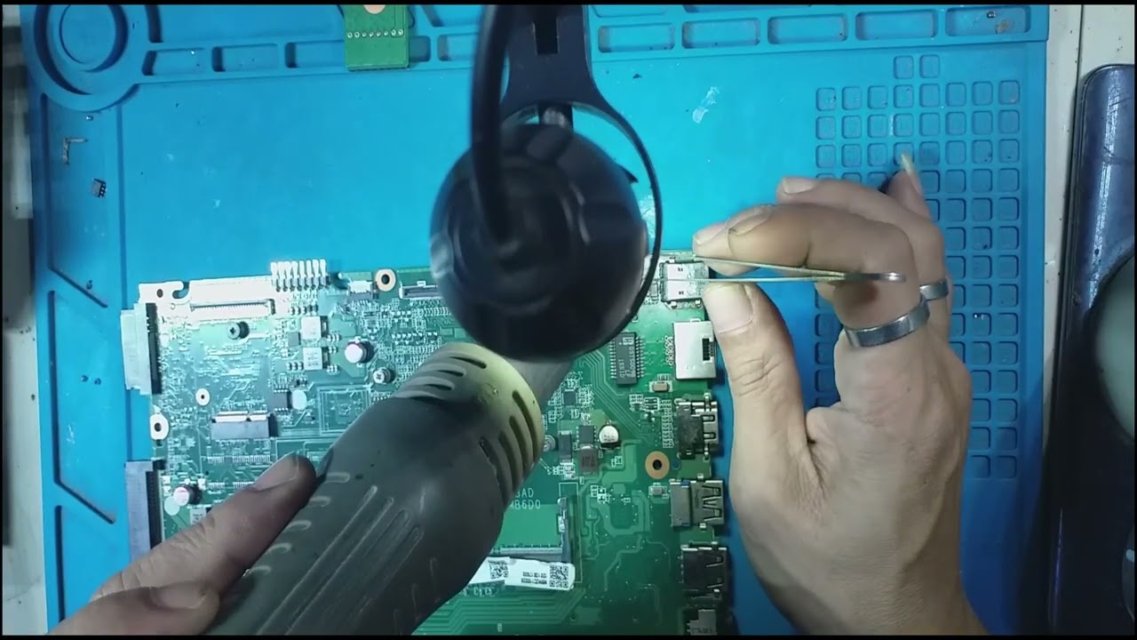 Acer laptop Aspire ES 14 (ES1-431) No power problem Part 1