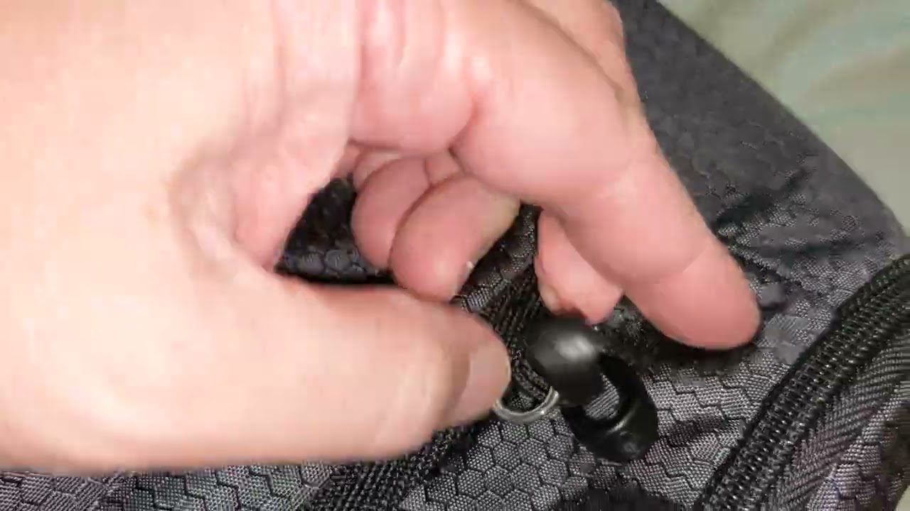 Quick overview – High Sierra Fairlead Travel Duffel/Backpack