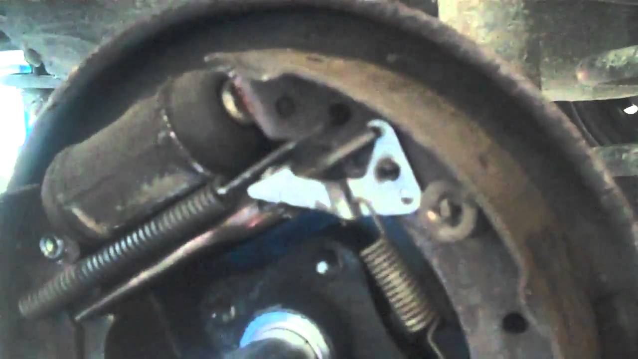 MY RENAULT CLIO REAR  BRAKES ARE JAMMED ON, REPLACE THE BRAKE SHOES