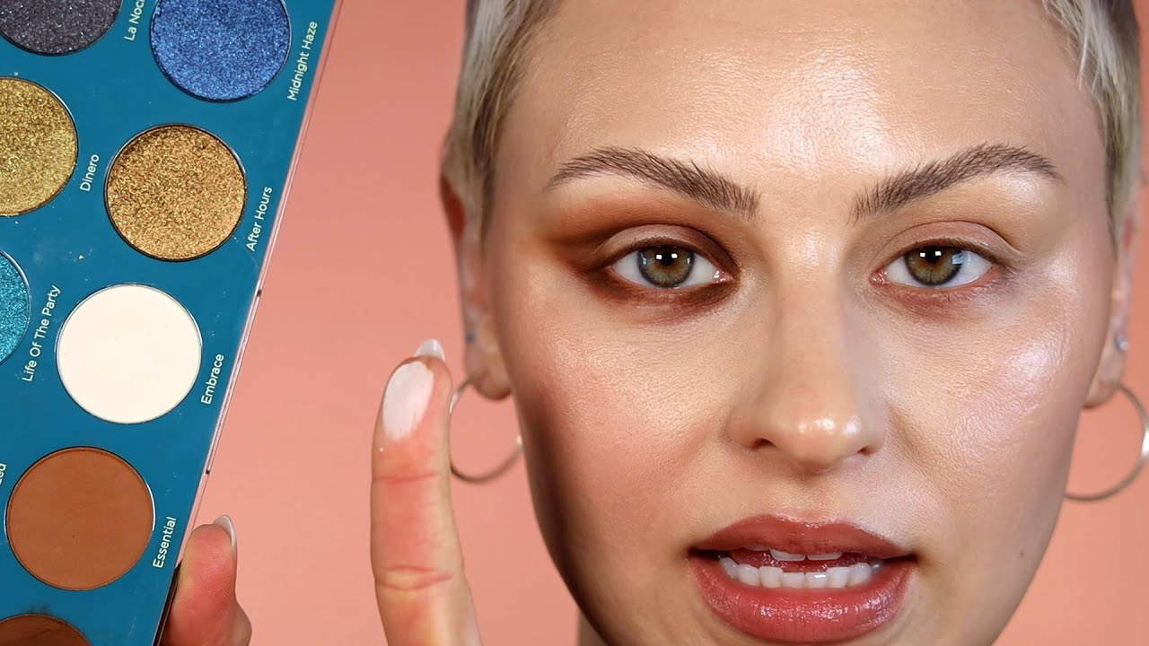 How to build an eyeshadow look