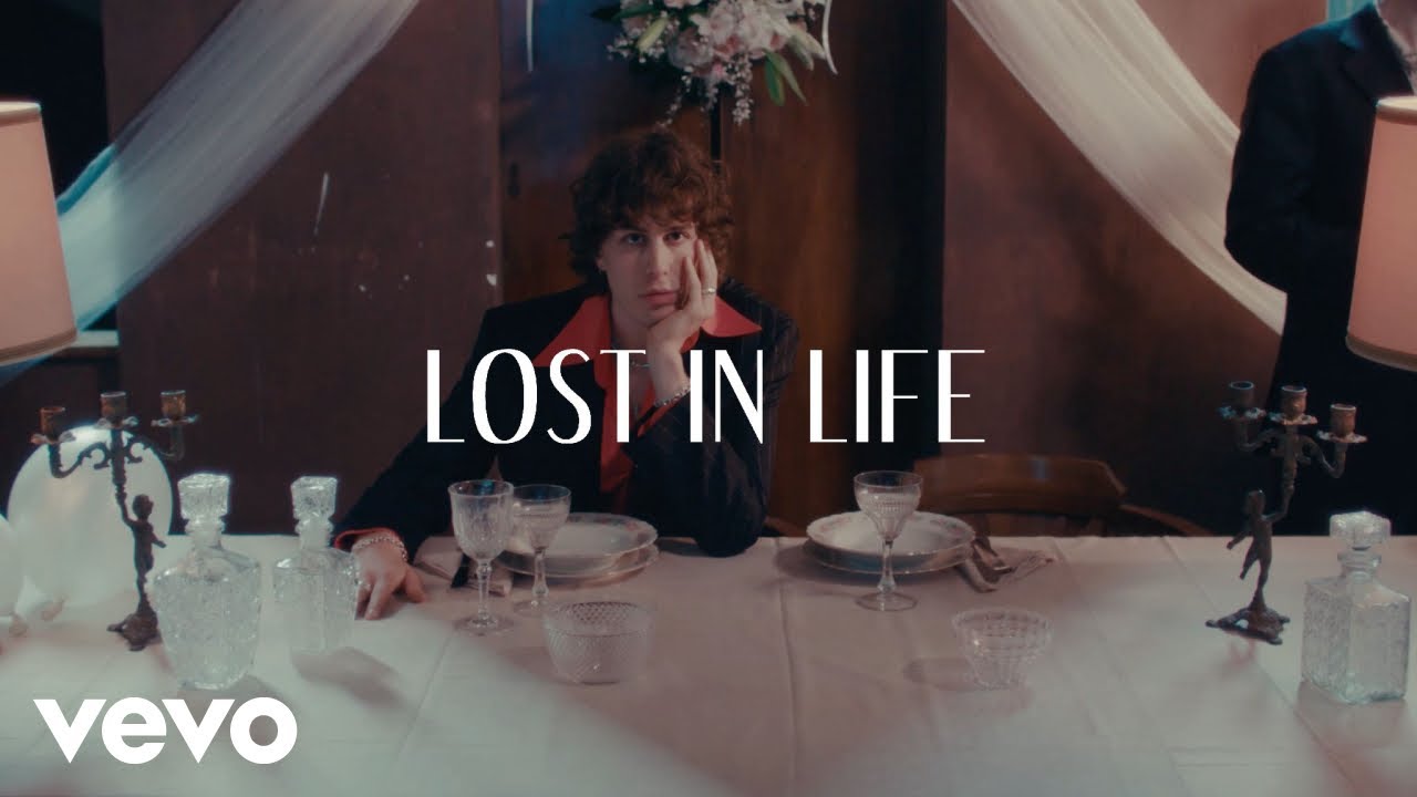 FIL BO RIVA - Lost in Life (Official Video)