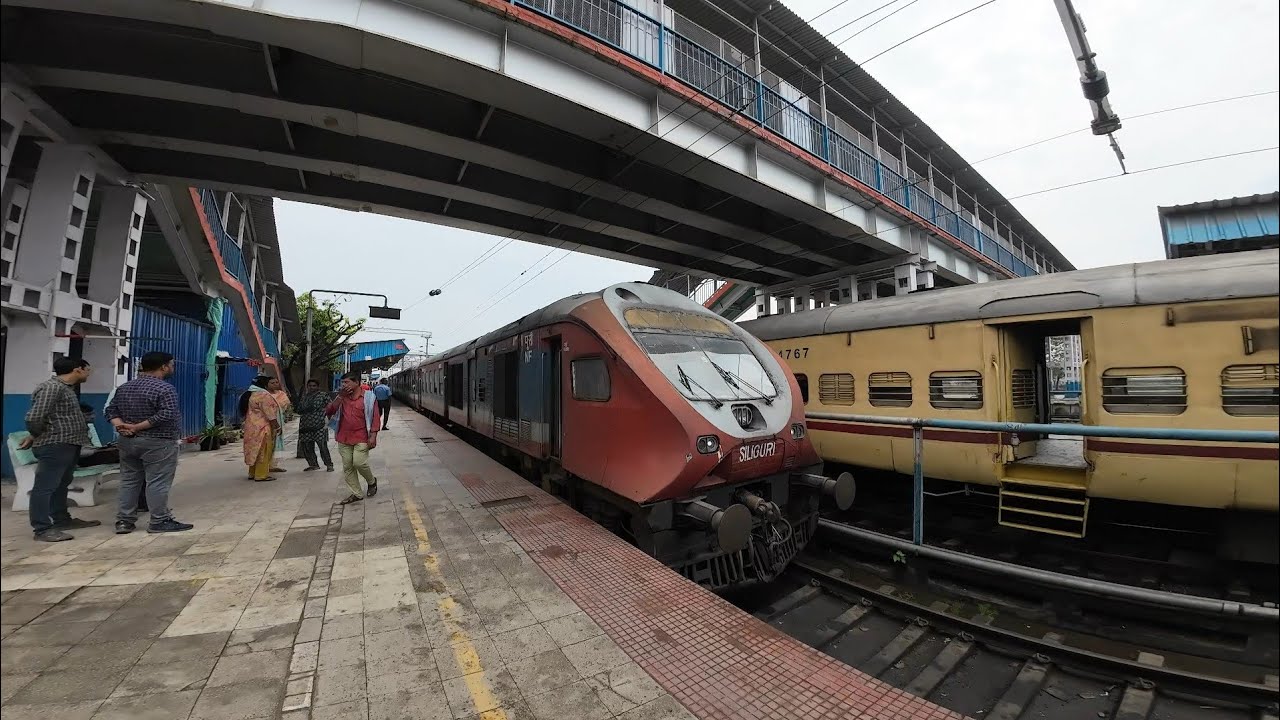 Siliguri Junction to Lataguri Train Journey || ডুয়ার্সএর সবথেকে সুন্দর ট্রেন ভ্রমণ।।