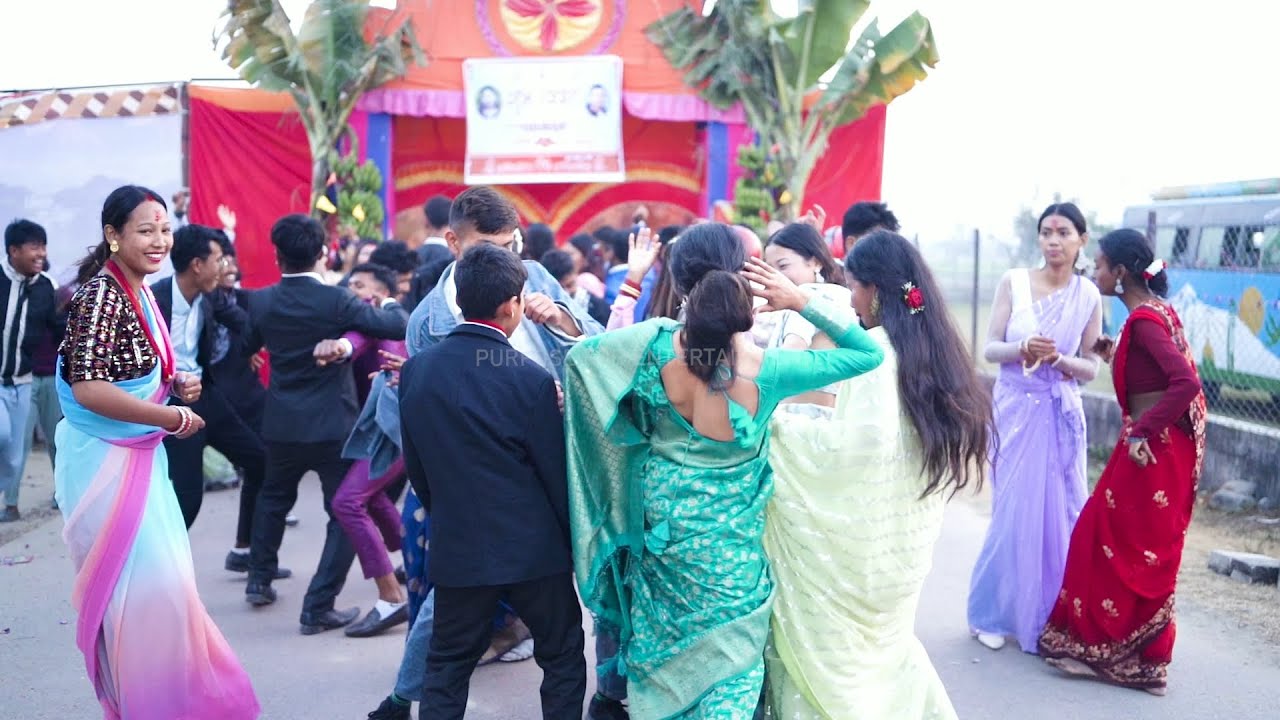New Tharu Wedding Dance In Viral Bhoojpuri Song A Raja humke Banaras Ghuma da In Jabka2024.