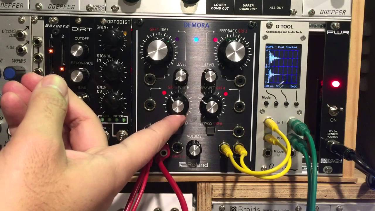 Demora: the width control