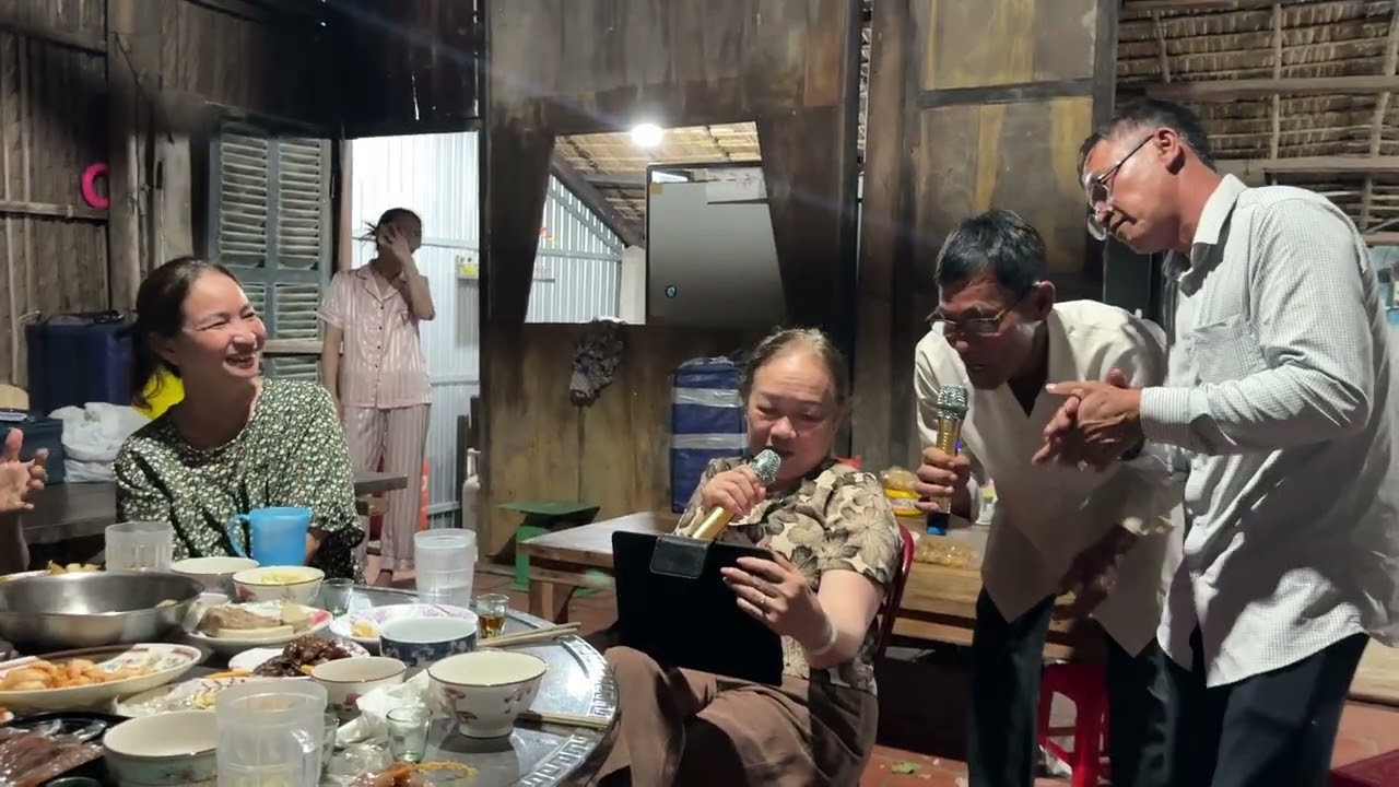 ngày 18 tháng 2, 2026