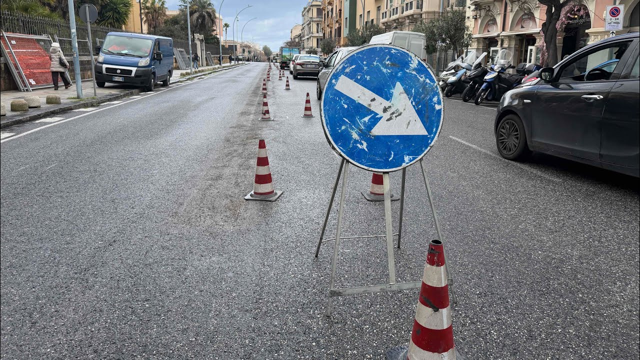 Via Cesare Battisti, iniziano i lavori per la nuova pista ciclabile 