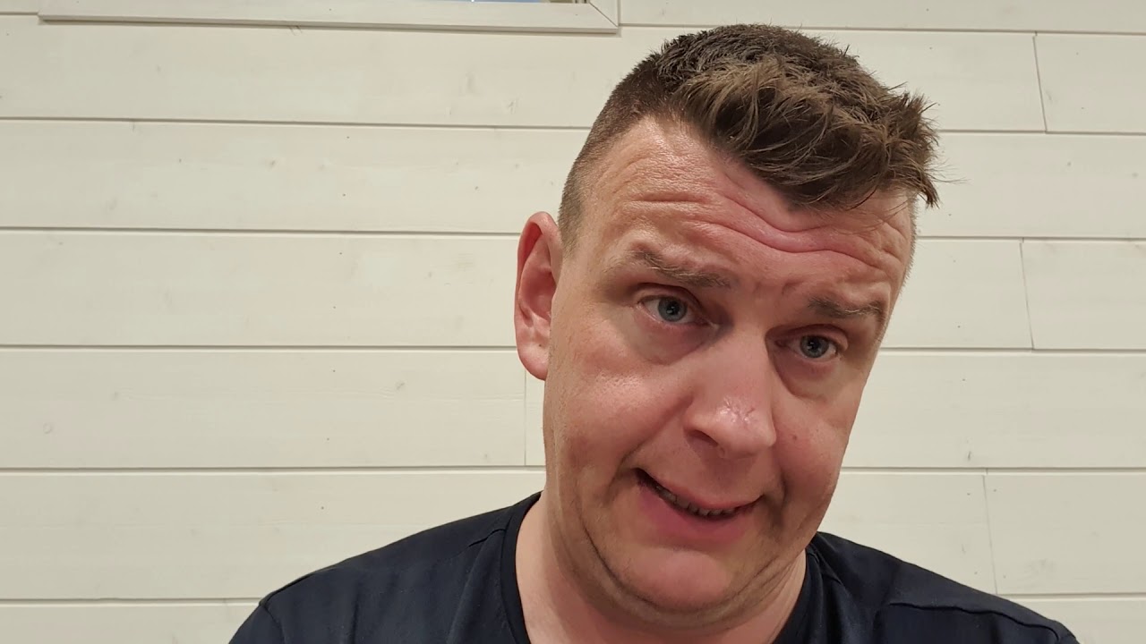 Imitaattori Matti Peltola.fi Jarkko Tamminen liveparodia.