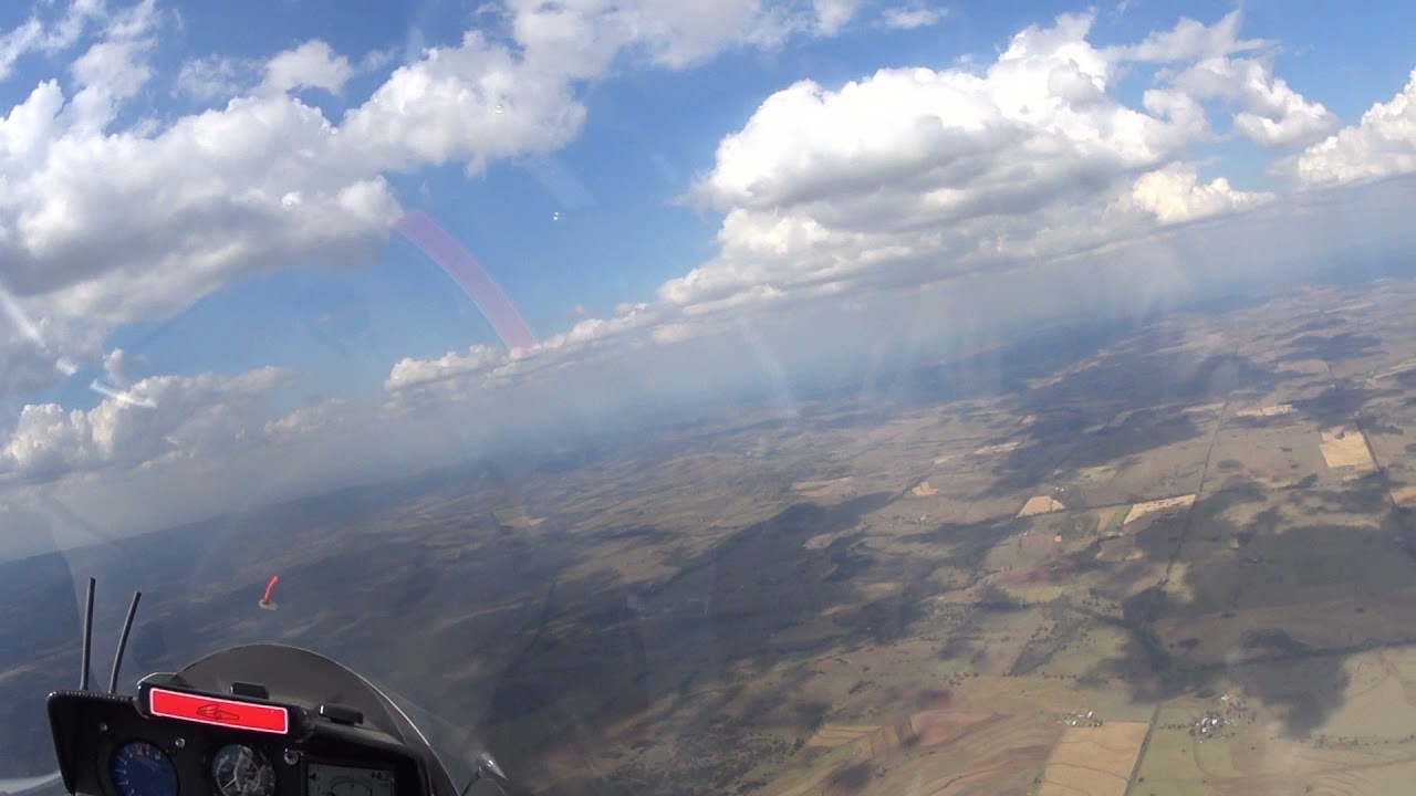 Outlanding even with a LAK 17B FES!