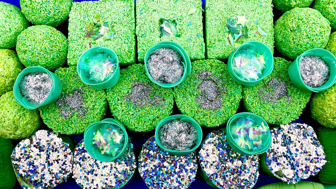 ASMR soap boxes with foam and glitter 💚 Crushing soap balls 💚 Cutting soap cubes 💚 Cortando jabon