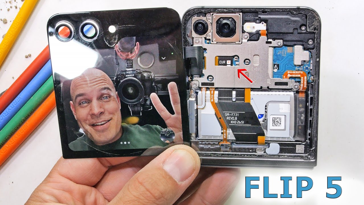 Разбираем Samsung Z Flip 5 - я ждал 4 долгих года