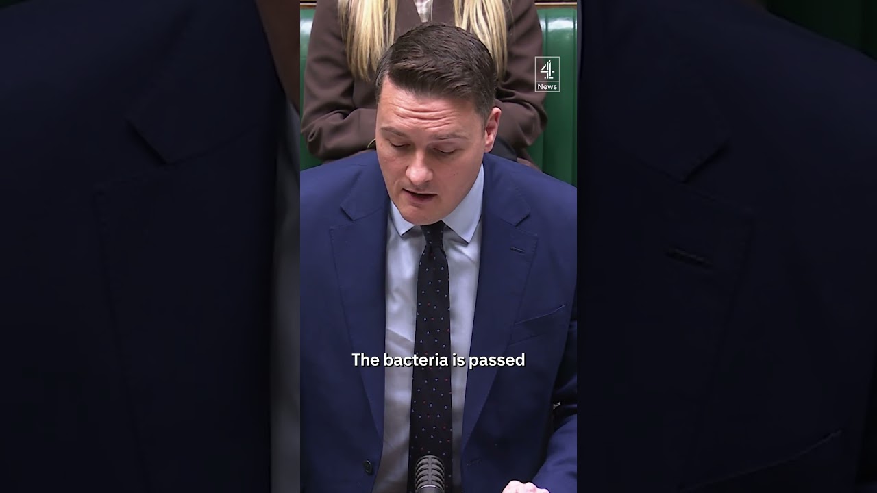 Men B spread through'kissing and sharing vapes' -Health secretary