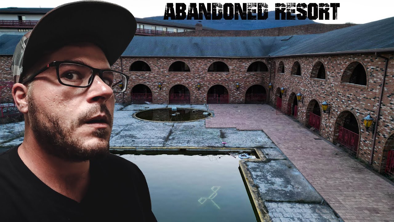 WE WERE NOT ALONE IN THIS MASSIVE ABANDONED RESORT WHILE USING RANDONAUTICA