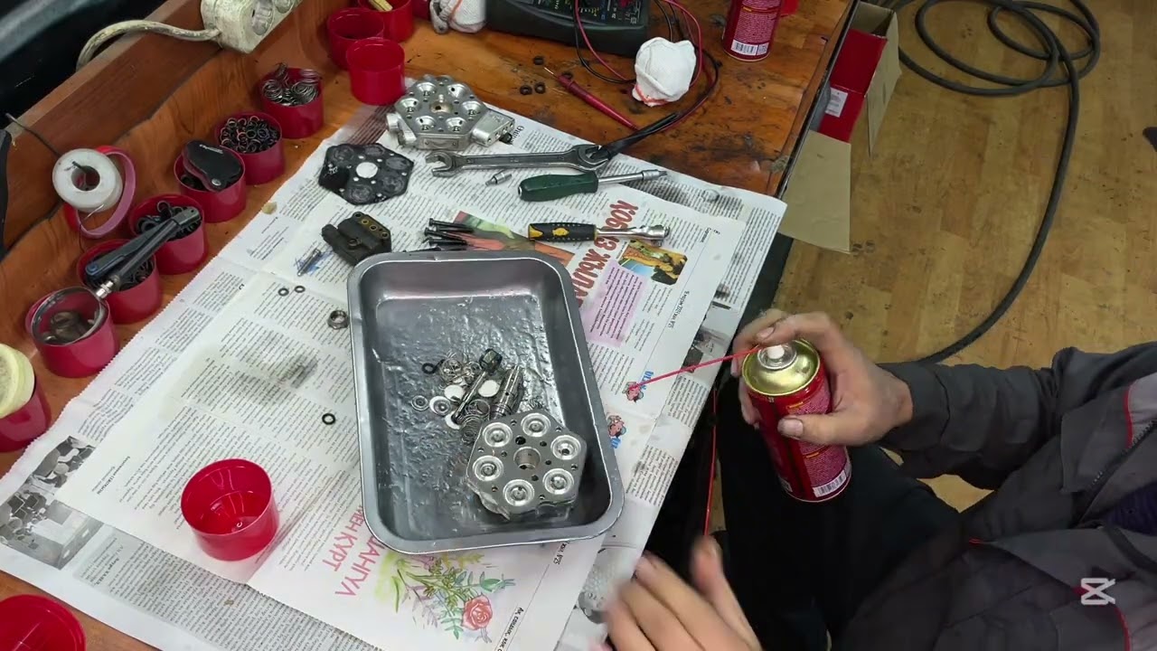 Ремонт дозатора Ауди 100 KE Jetronik Audi 100 Jetronic - Fuel Distributor Repair