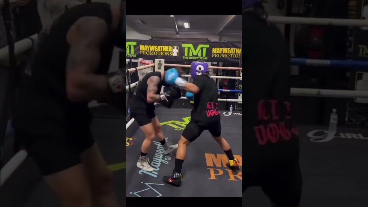 Curmel Moton Letting His Hands Go In Sparring 😳🔥