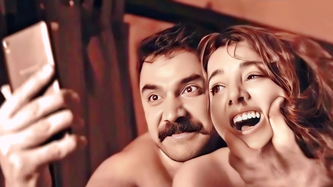 اب بعد خسارته كل امواله بيقرر ينهي حياة عائلته باءيديه قصة حقيقية.. ملخص الفيلم الهندي
