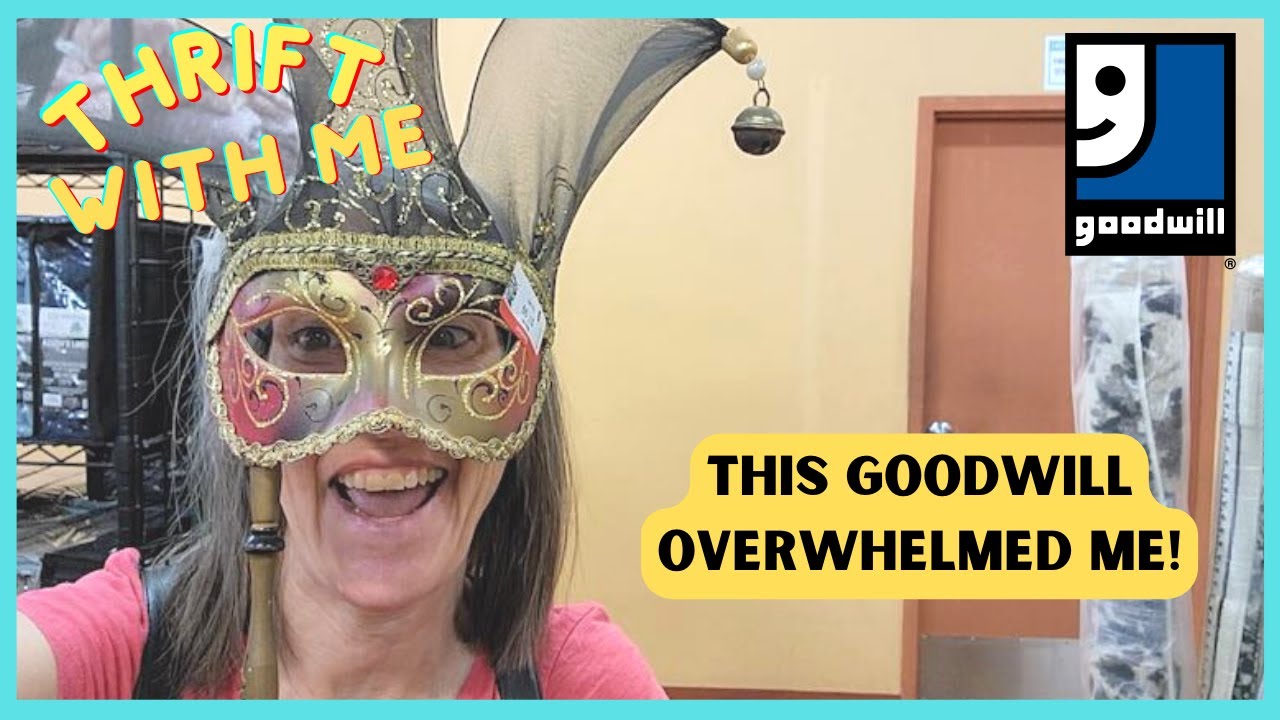 This Goodwill Overwhelmed Me - Thrift With Me  - Las Vegas Thrifting
