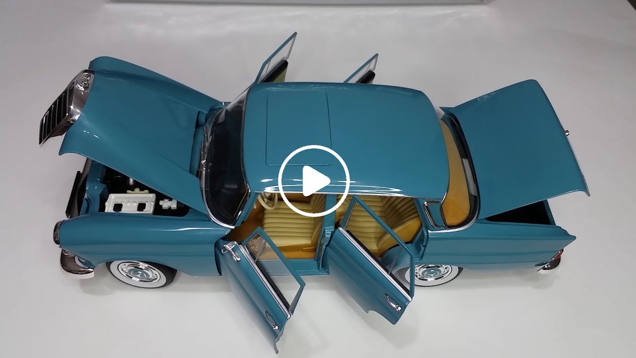 Mercedes Benz 200 - 1966 - 1/18 Norev Model Car - Unboxing