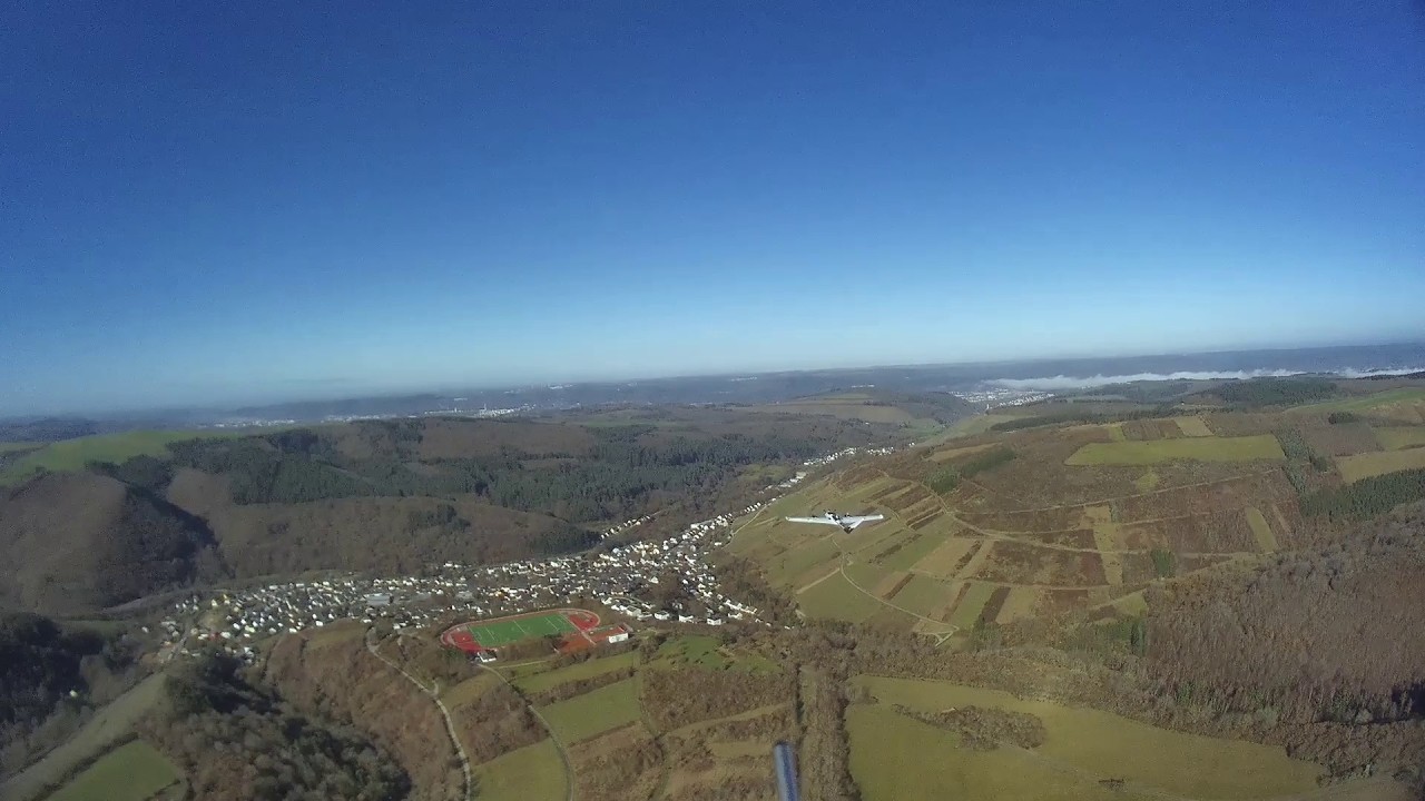 AtomRC Penguin - ZOHD Altus - Formation Flying - FPV footage #fpv #drone #rcplane