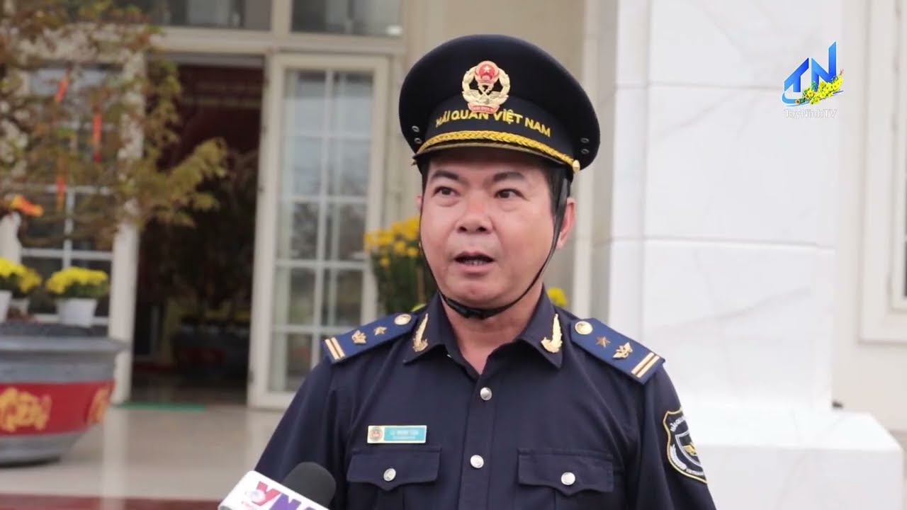 Hải quan Tây Ninh bảo đảm thông quan hàng hóa thông suốt trong dịp Tết | TayNinhTV