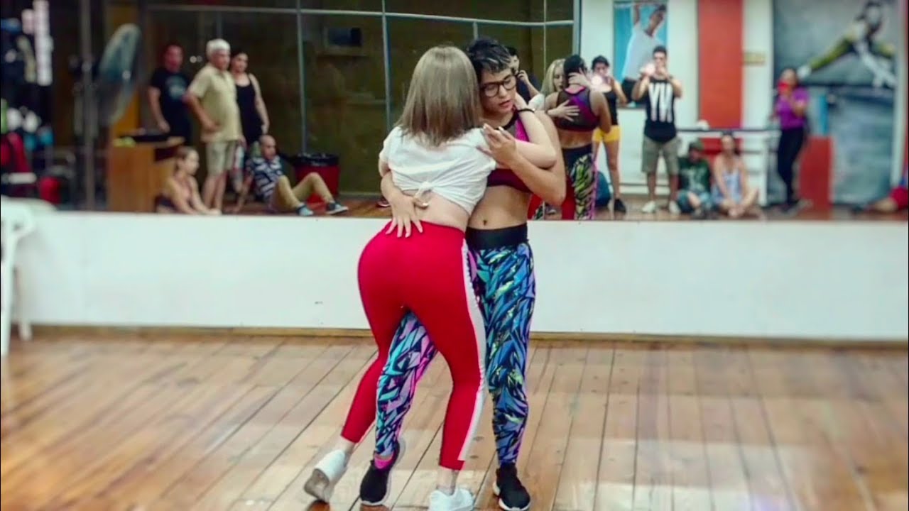 Stephie Lucero & Shirli - Como lo hacía Yo (Bachata TanzFit)