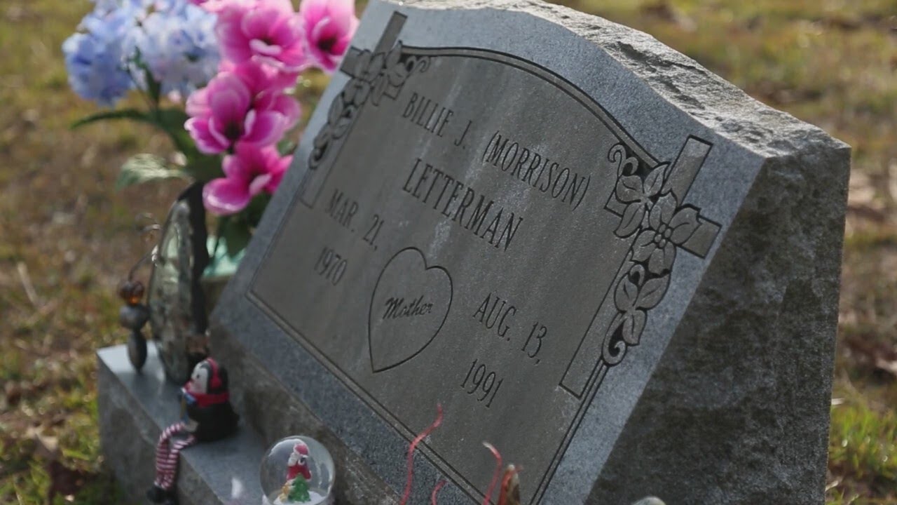 Daughter, podcasters, sheriff seek justice in 34-year-old Miller County death