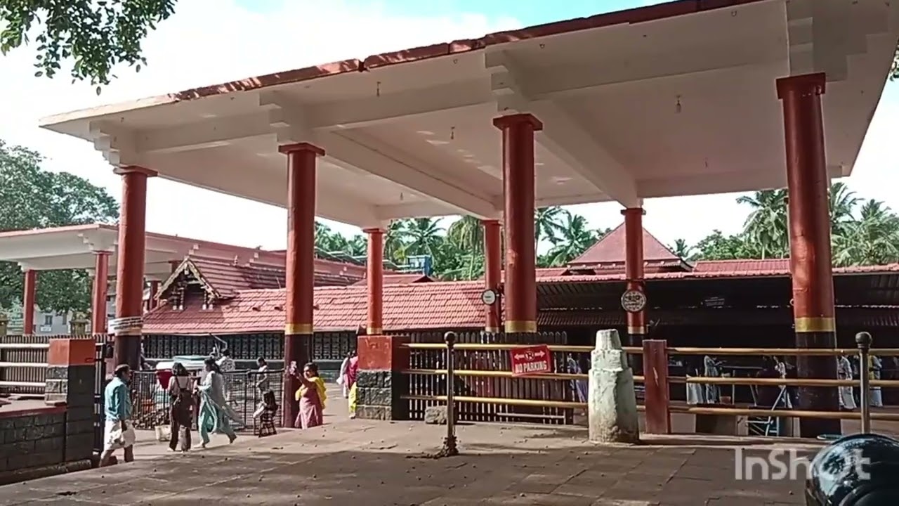 Koyilandy sree pisharikavu devee temple visit