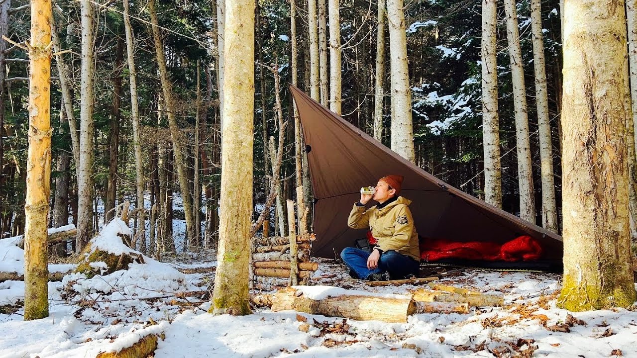 【極寒の雪中野営】オープンスタープと焚き火で夜を越す無言キャンプ / Snow Bushcraft ASMR
