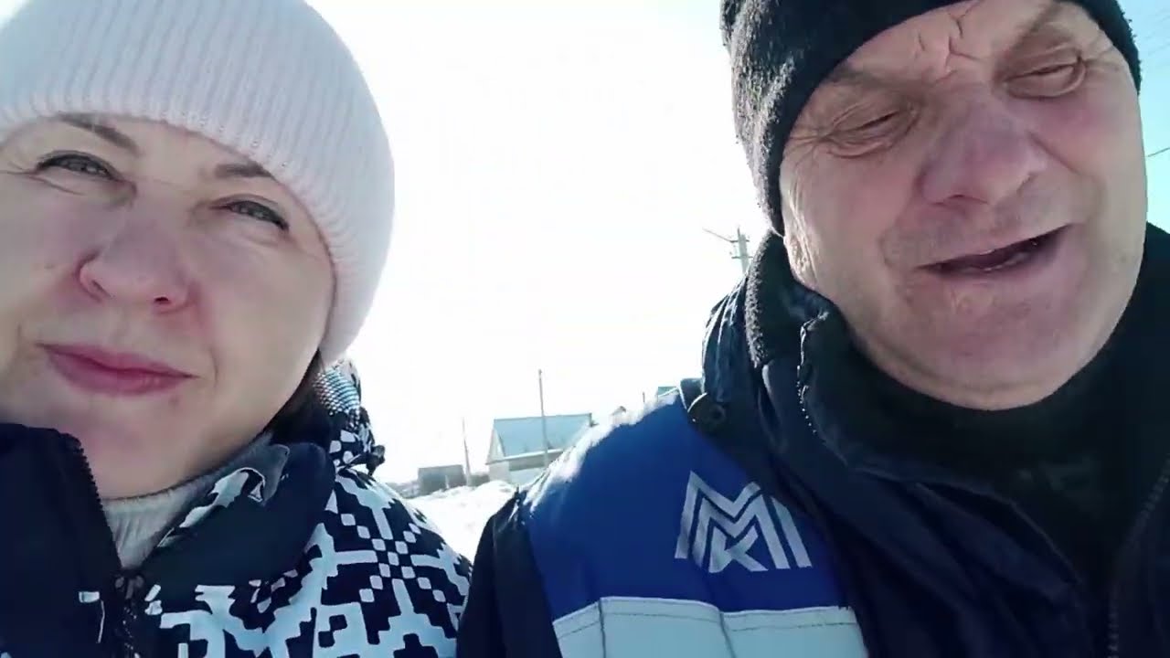 Сегодня Прощённое воскресенье. Сходили на праздник_ Испекла открытый пирог 